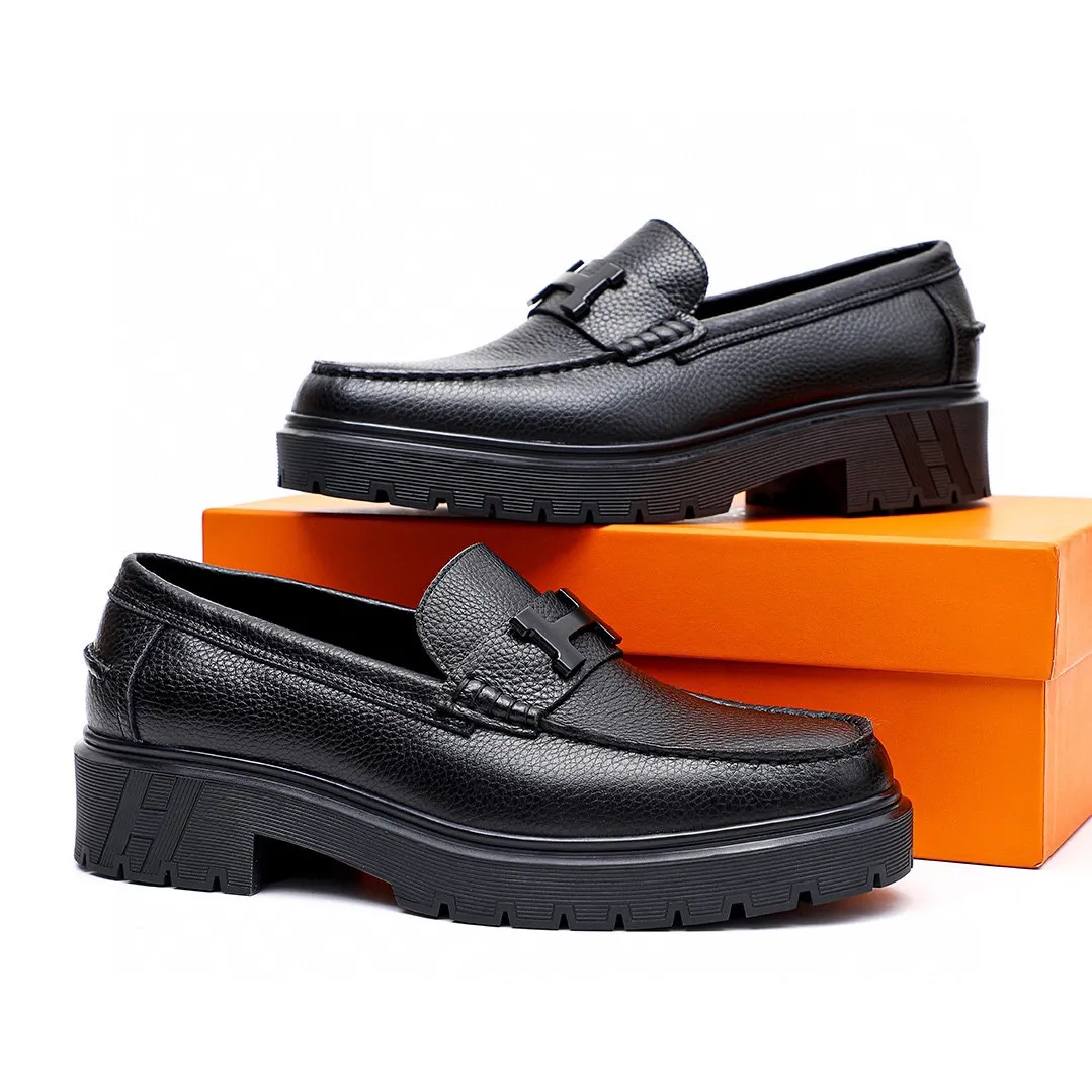 Men's shoes 💰700 💐[HERMES] popular men's shoes counter original items! The world's top brands...Luxury quality...//Fashion and high-end footwear 👍💪🏻...give you a low-key luxury comfort experience👍. The upper is made of pure Italian-imported original top-layer pebbled cowhide. Sweat-absorbent cowhide leather lining. Comfortable and breathable. The original rubber-plastic flower foam light outsole is high-end and classy. Luxurious and noble!! .. OEM factory shipment [Hug] stall.. Original plate. Welcome to taste..39-45 (38.45.46🉑️Customized)